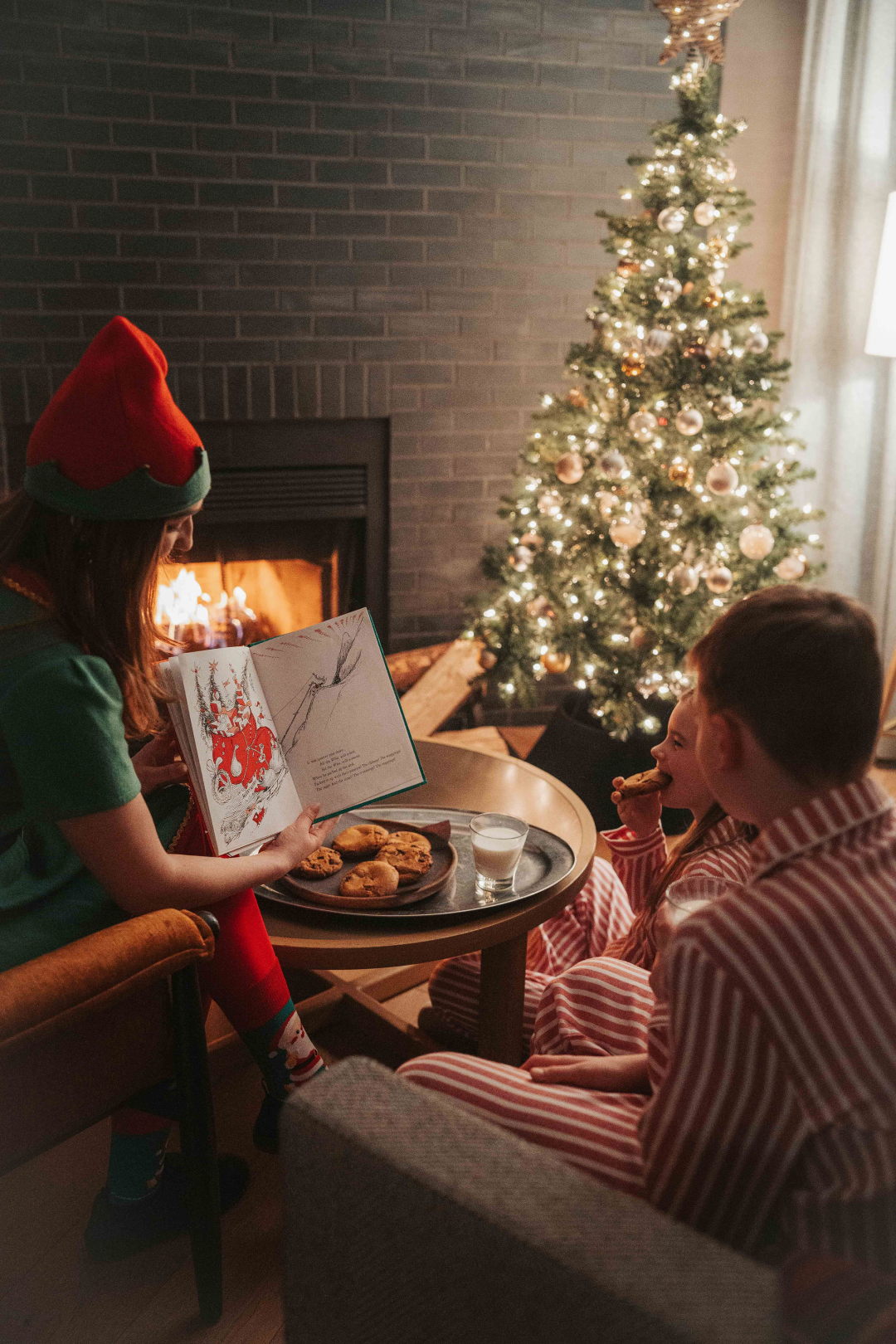 Elf Tuck In
